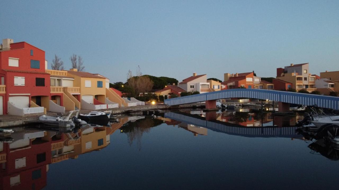 Апартаменти Marina Les Pieds Dans L Eau Ле-Баркарес Екстер'єр фото